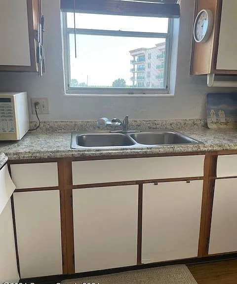 424 Johnson Ave #8 — Photo 8