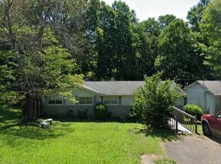 588 Hood Rd, Talking Rock, GA 30175