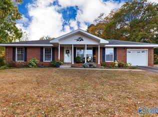 3301 Oster Cir NW, Huntsville, AL 35816