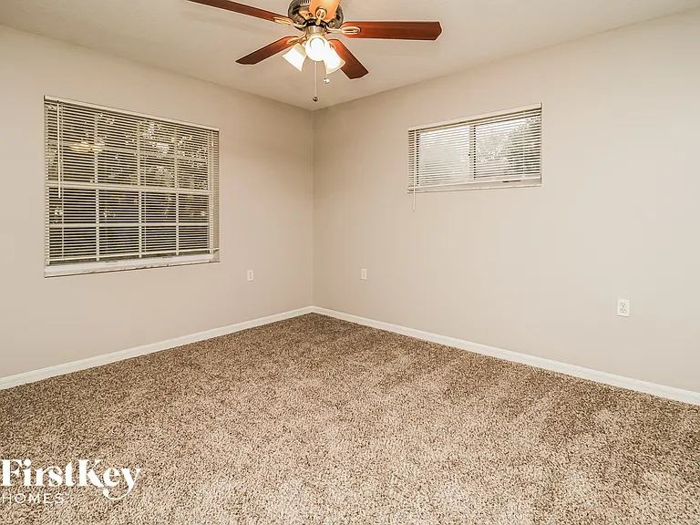 31111 Oakmont Ave — Photo 10