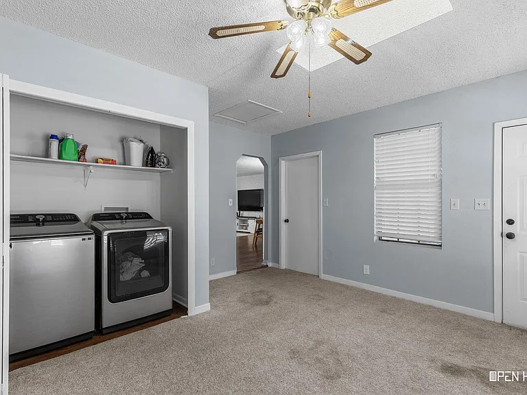 2810 Fleming Rd — Photo 26