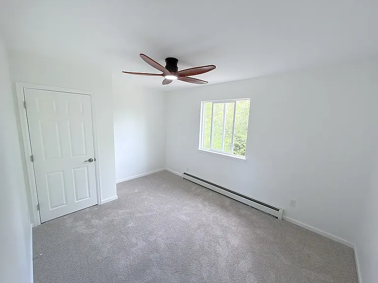 80 Haney Rd — Photo 12