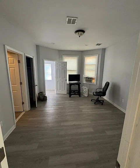 359 Madison Ave #2 — Photo 3