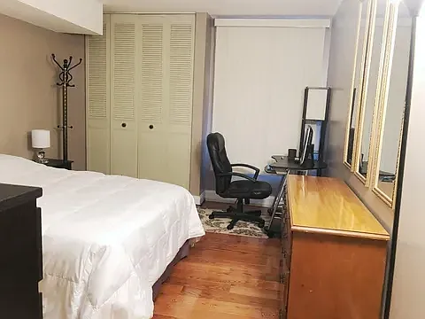 2 bed, 935 sqft, $2,100 — Photo 4