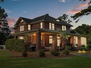 827 4th St, Estill, SC 29918