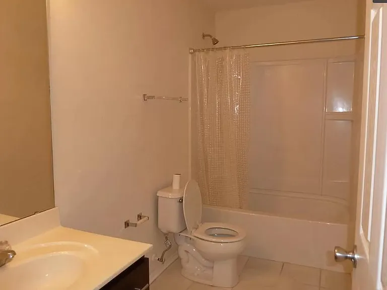 1737 Whirlaway Ct — Photo 6