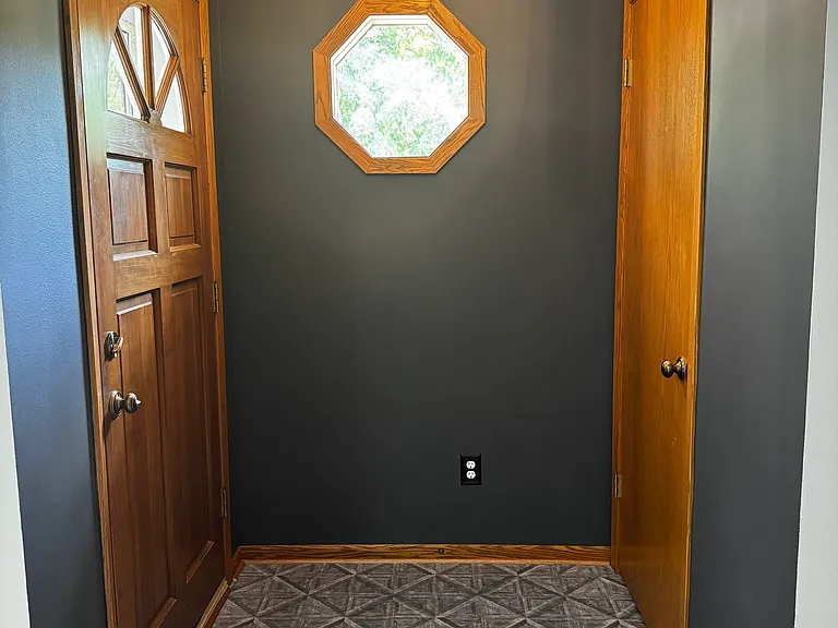 21580 Mary Lynn Dr — Photo 14
