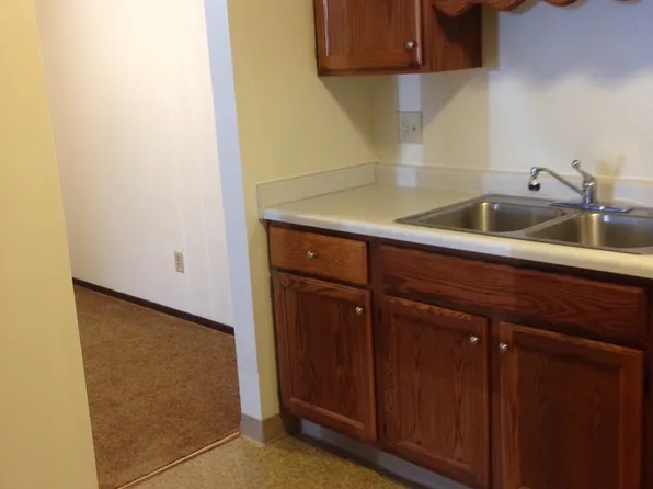 2115 Meadow Ln APT 1-12, Schererville, IN 46375