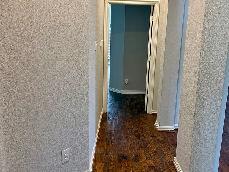 4309 Wingren Dr — Photo 22