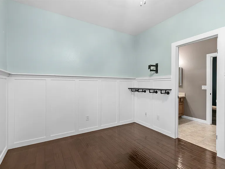 38152 Mulligan Dr — Photo 16