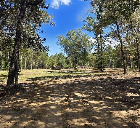 5th image of Twin Creek Rd