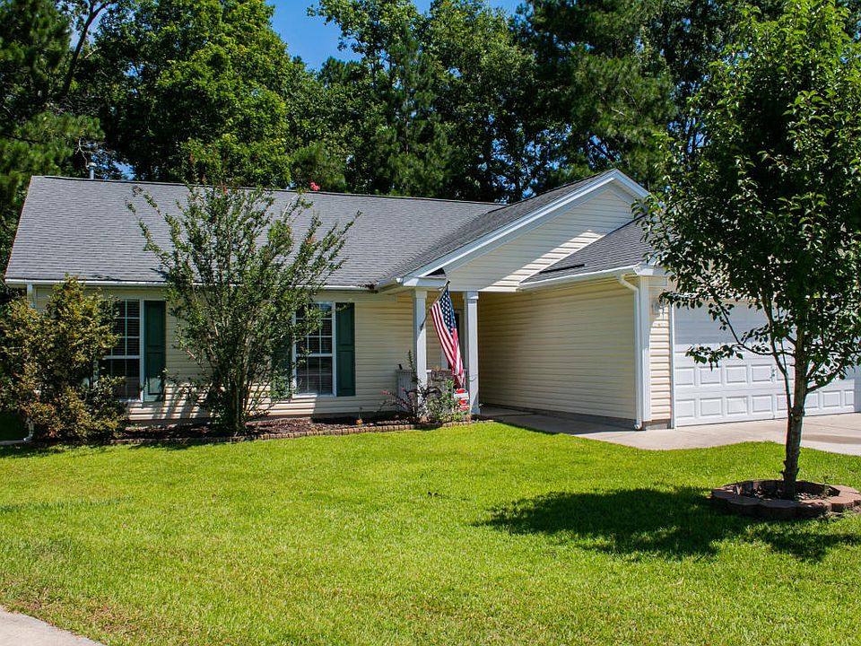 1st image of 121 Corrientes Ct