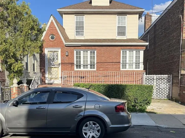 307 E 51st St, Brooklyn, NY 11203