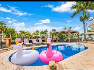 2424 NE 18th Ave, Fort Lauderdale, FL 33305