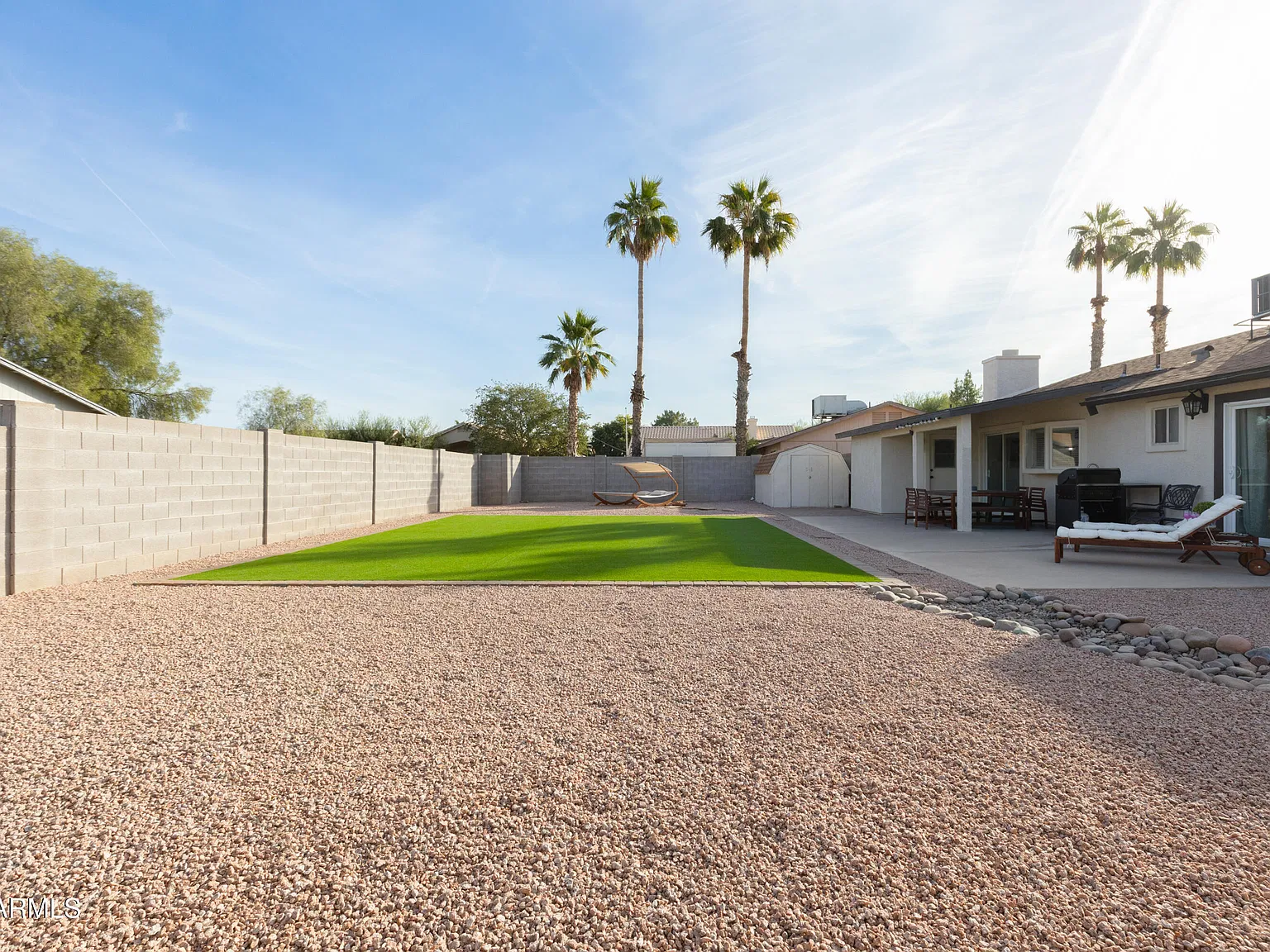 3 bed, 2.0 bath, 1216 sqft, $2,200 — Photo 4