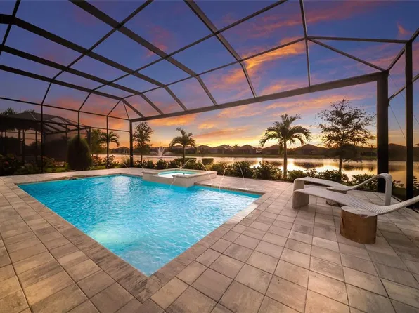 8343 PAVIA WAY, LAKEWOOD RANCH, FL 34202