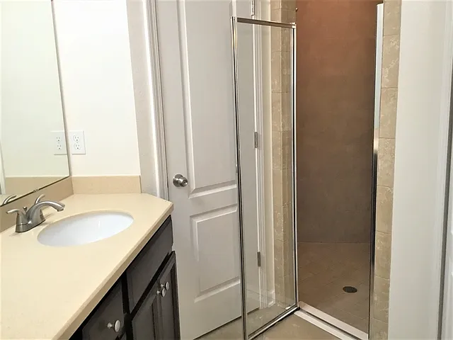 105 Flower Of Scotland Ave — Photo 9