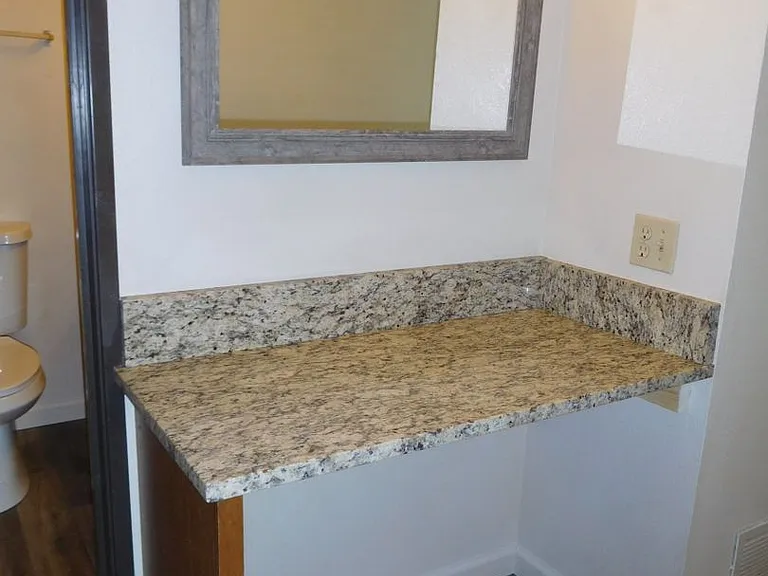 3395 Scottsdale Rd — Photo 4