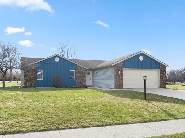 2424 Cloverfield Ct, Fort Wayne, IN 46808