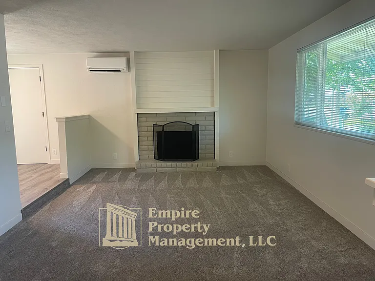 2312 Willona Dr — Photo 4