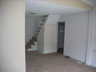4th image of 10401 Michigan Ave