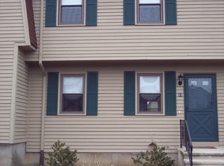 83 Village Ln, Branford, CT 06405