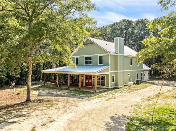 41 McGee Rd, Seale, AL 36875