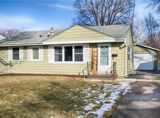 2739 60th St, Des Moines, IA 50322