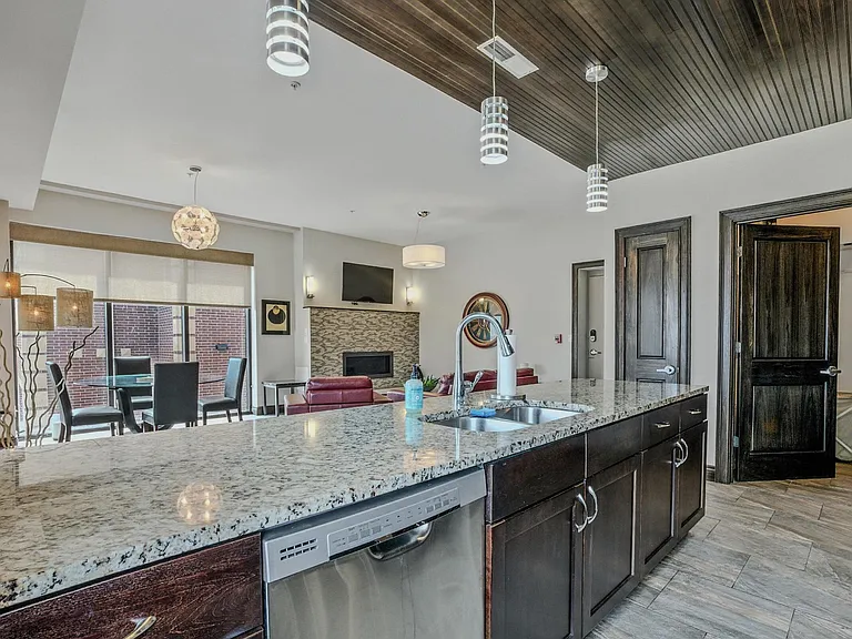 1200 E Walnut St #202 — Photo 10