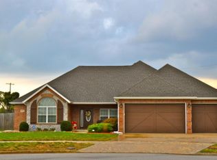 2415 E Natalie Ct, Joplin, MO 64801