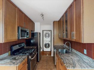 910 Park Pl APT 2B, Brooklyn, NY 11216