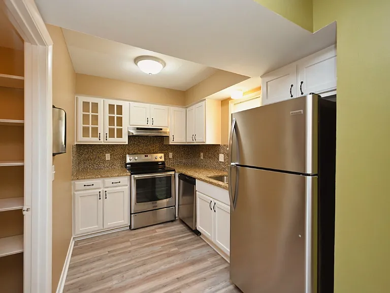 215 Summit Ridge Dr — Photo 15