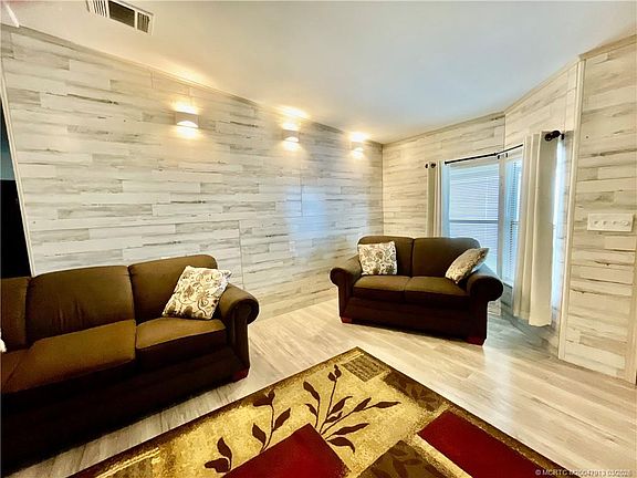 2nd image of 16398 SW Two Wood Way