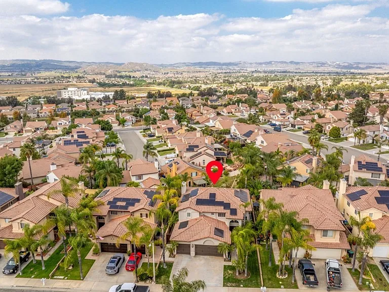 27320 Ocean Dunes St — Photo 30