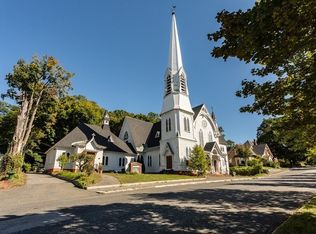 25 Winthrop Ter, Warren, MA 01083