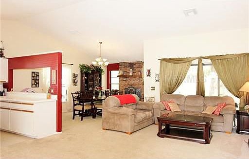 2nd image of 1943 Kimberwicke Cir