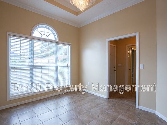 3rd image of 25 Kalin St