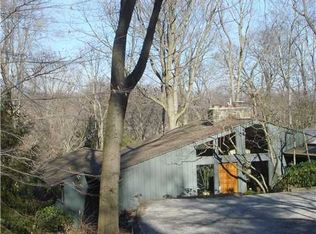 408 Buckingham Rd, Pittsburgh, PA 15215