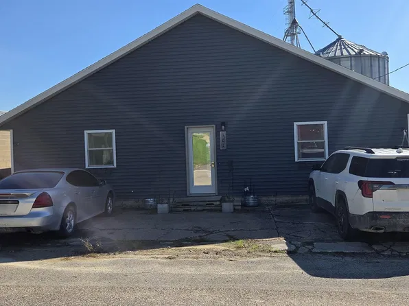 101 N Main St, Saint Olaf, IA 52072