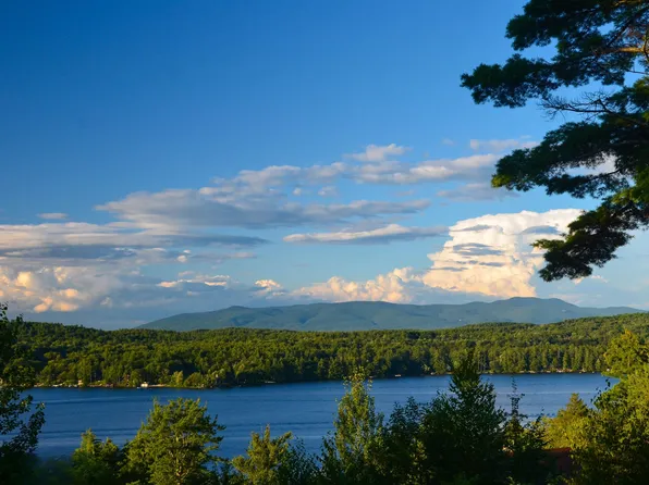 20 Mountain Ridge Drive, Meredith, NH 03253