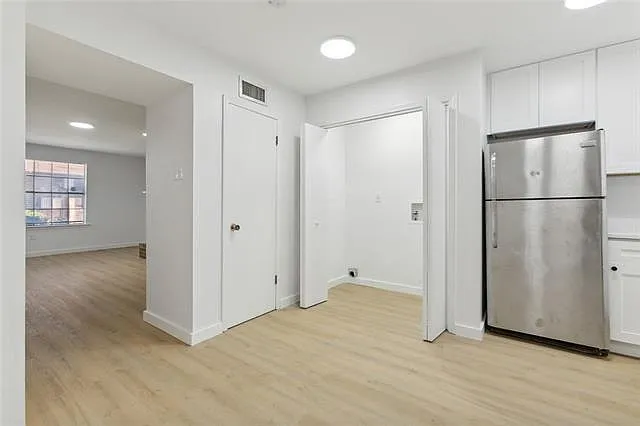2 bed, 2.5 bath, 1300 sqft, $1,500 — Photo 4