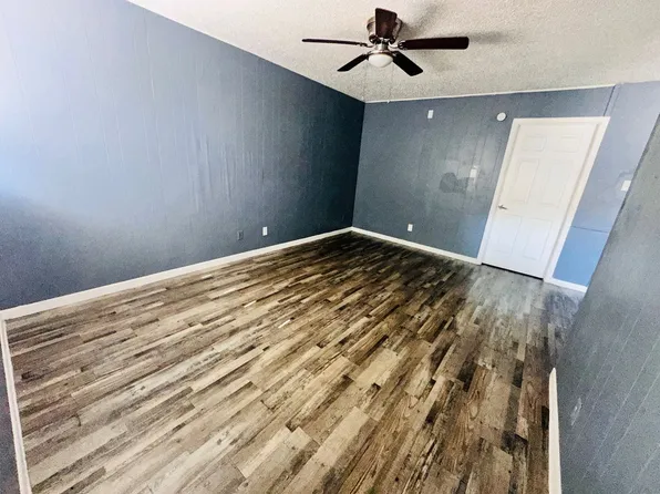 1302 Harris Apartments