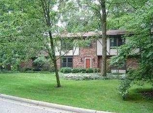 230 Hawthorn Dr, Archbold, OH 43502