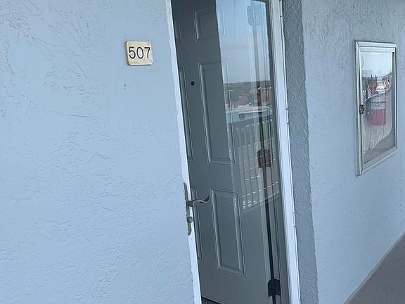 2nd image of 295 Highway A1a APT 507