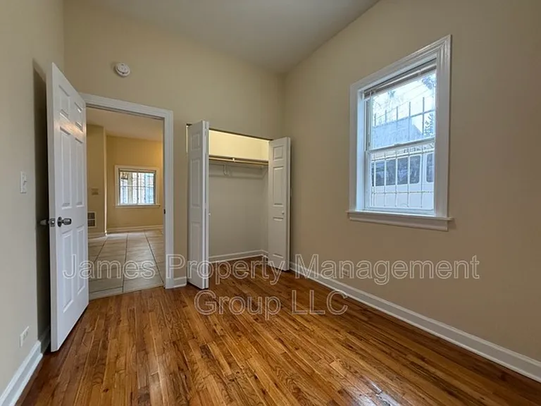2213 W Washington Blvd #2F — Photo 3