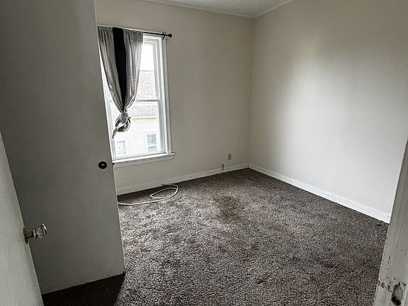 5th image of 125 Gatchell St APT 2