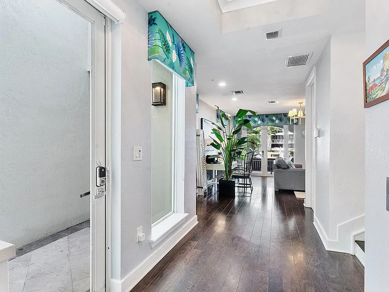 57 Isle Of Venice Dr #57 — Photo 10