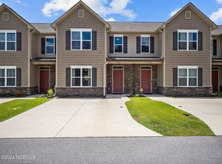 456 Sullivan Loop Rd, Midway Park, NC 28544