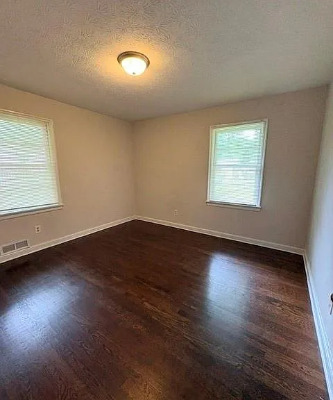 2174 Trailwood Dr SE — Photo 12
