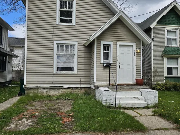 222 W Maple St, Lansing, MI 48906